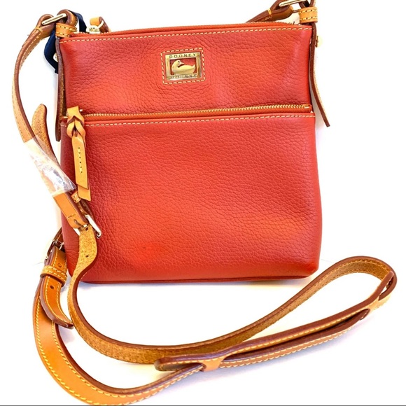 Dooney Bourke purse - Picture 2 of 7